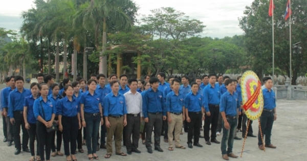 Ban chấp hành Đoàn Bộ Tư pháp dâng 10.741 nén hương thơm tưởng nhớ các anh hùng liệt sĩ
