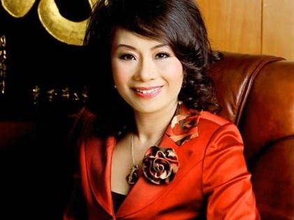 Từ hoa hậu quý bà tới "siêu lừa" triệu đô