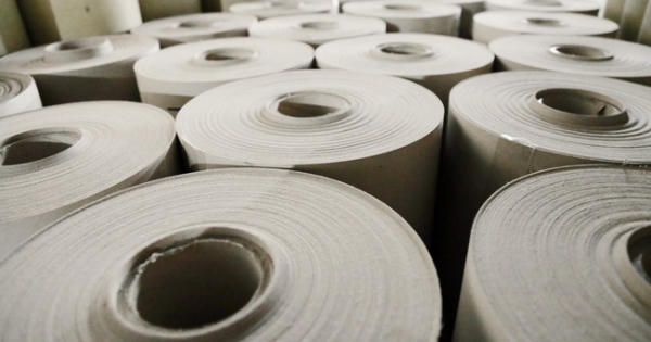 Xuất khẩu giấy sang thị trường Trung Quốc tăng đột biến