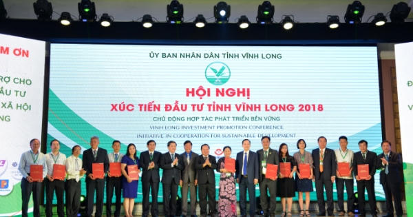 Hội nghị Xúc tiến đầu tư tỉnh Vĩnh Long năm 2018: Để nhà đầu tư cảm nhận cơ hội và sự chuyển mình Hội nghị Xúc tiến đầu tư tỉnh Vĩnh Long năm 2018: Để nhà đầu tư cảm nhận cơ hội và sự chuyển mình