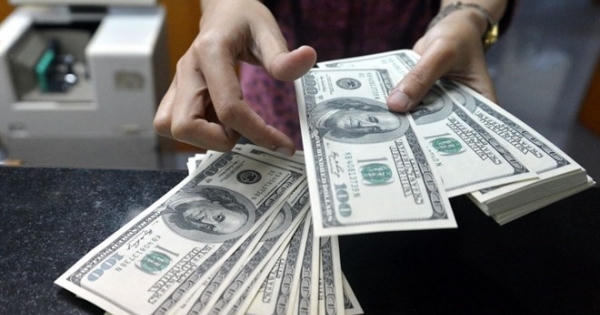 Giá USD hạ nhiệt trước thềm năm mới