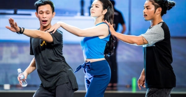 Lý Nhã Kỳ đẹp hút mắt, trổ tài vũ đạo gây bất ngờ