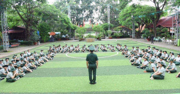 100 thiếu nhi hoàn thành khóa huấn luyện “em là chiến sĩ bộ đội biên phòng”năm 2023