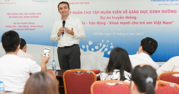 Tập huấn về giáo dục dinh dưỡng và Phát triển thể lực cho trẻ em Việt Nam