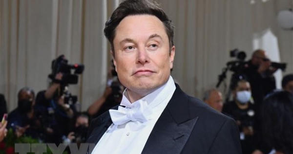 Tỷ phú Elon Musk cảnh báo có thể 'quay lưng' với Twitter