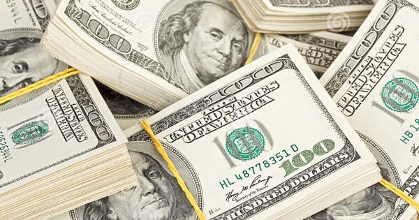 USD giảm chưa dừng, vàng mất giá mà không dám cầm đô