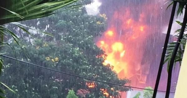 TP HCM: Trạm biến áp tràn dầu, một phụ nữ đi đường bị bỏng