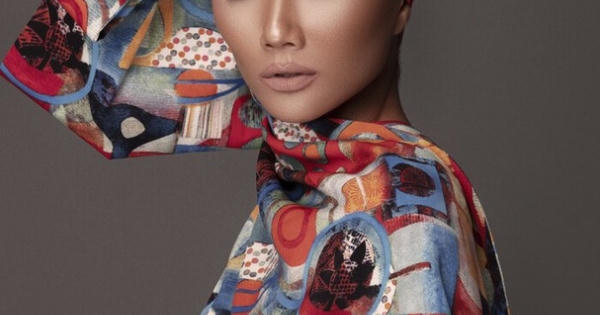 Hậu chia tay bạn trai, H'hen Niê tung ảnh bán nude táo bạo và khác lạ