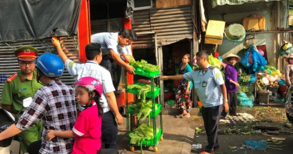 “Cuộc chiến” giành lại vỉa hè của quận 1 lan tỏa tới nhiều địa phương