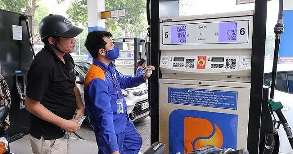 Chiều nay 16/8, giá xăng giảm hơn 500 đồng/lít