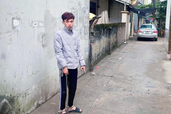 Nghi phạm đâm tình địch tử vong ngay trước mặt bạn gái sống chung từ năm 2019 khai gì tại cơ quan Công an?