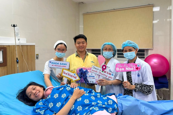 Những tấm lòng vàng của các bác sĩ Bệnh viện Từ Dũ