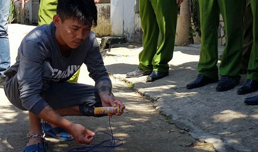 Những vụ gài thuốc nổ để… gây áp lực với gia đình con nợ Những vụ gài thuốc nổ để… gây áp lực với gia đình con nợ