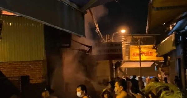 Điều tra nguyên nhân vụ hoả hoạn giữa đêm làm ít nhất 3 người chết, 2 người bị thương ở Bình Dương