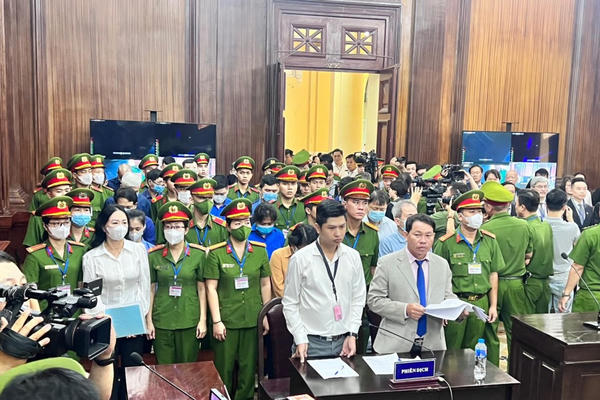 Vụ án Vạn Thịnh Phát: Bị cáo Trương Mỹ Lan có 5 Luật sư bào chữa