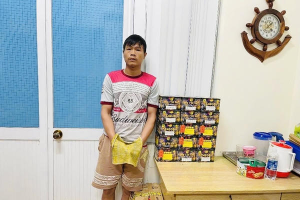Đồng Nai khởi tố 2 đối tượng buôn bán gần 23kg pháo hoa nổ trái phép