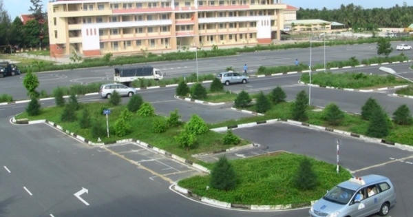 Siết chặt việc thi cấp bằng lái xe