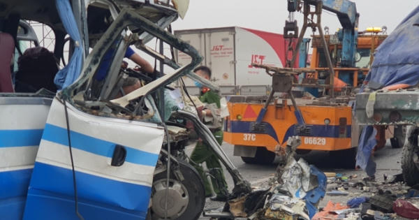 Ngăn chặn tai nạn giao thông đặc biệt nghiêm trọng đối với xe chở khách