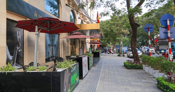 Hà Nội: Cho thuê vỉa hè kinh doanh 45.000 đồng/m2, sao không đấu giá?