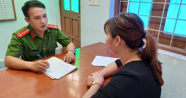 Quảng Bình: Mâu thuẫn gia đình, vợ giấu vàng... trong vườn rồi giả bị trộm