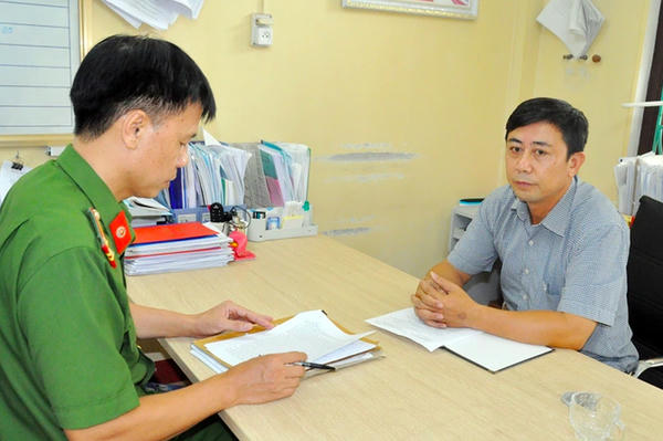 Hải Dương: Khai trừ Đảng một hiệu trưởng vì "rút ruột" tiền ngân sách