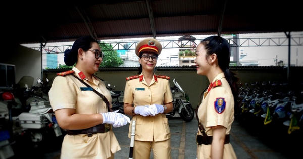 Những "bóng hồng" trong lực lượng dẫn đoàn TPHCM dịp APEC