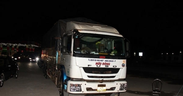 Phát hiện người đàn ông trốn trong thùng xe tải để thông chốt kiểm dịch vào Hải Phòng