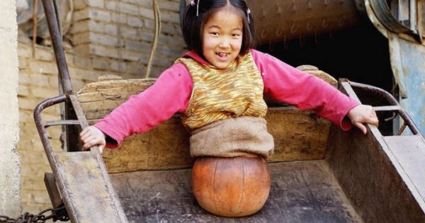 Không có từ "tồi tệ" trong cuộc sống của cô gái bóng rổ cụt chân
