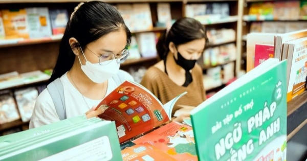 Trả quyền chọn sách giáo khoa cho nhà trường