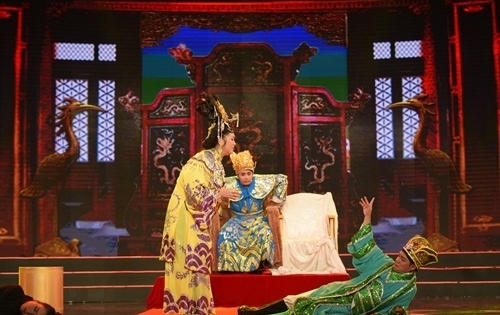 Nghệ sĩ Hồng Vân tức giận khi bị tố chuyện quá khứ