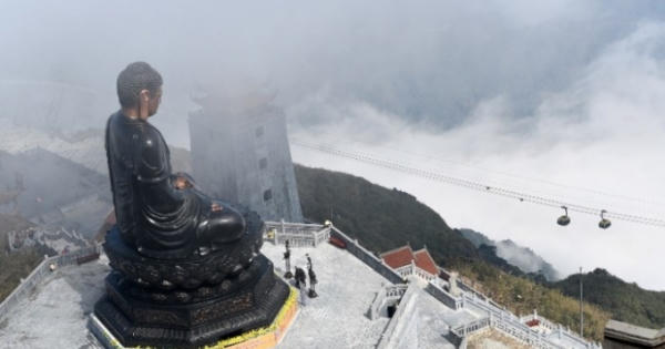 'Khám phá vẻ đẹp quần thể tâm linh hùng vĩ trên đỉnh Fansipan