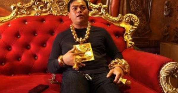 Tiết lộ 'chiêu' thu hút 'dân chơi' của Phúc XO