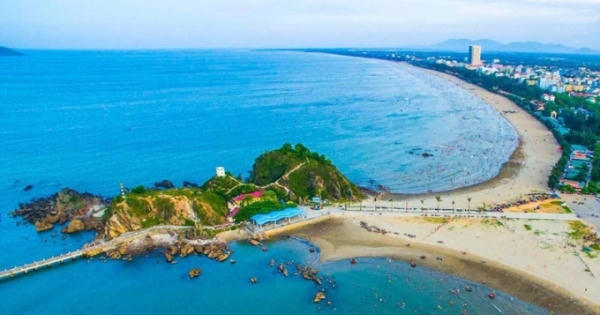 Nghệ An: Cửa Lò phấn đấu đón và phục vụ hơn 1,5 triệu lượt khách du lịch trong năm 2022 Nghệ An: Cửa Lò phấn đấu đón và phục vụ hơn 1,5 triệu lượt khách du lịch trong năm 2022