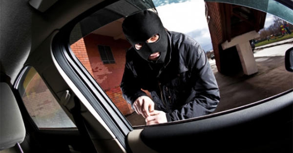 Tên trộm chuyên nghiệp "đóng vai" người tốt trả lại giấy tờ cho nạn nhân