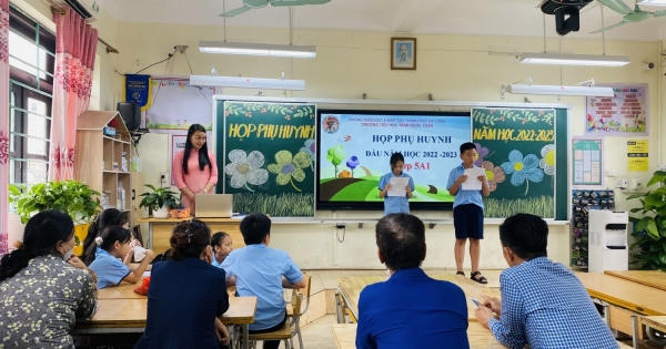 Lạm thu hay xã hội hóa trong giáo dục Lạm thu hay xã hội hóa trong giáo dục