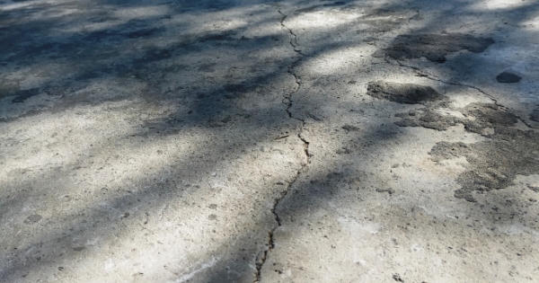 Hà Tĩnh: Đường bàn giao chưa lâu đã xuống cấp nghiêm trọng