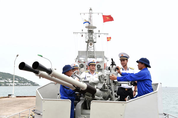 Bộ Tư lệnh Vùng 5 Hải quân kiểm tra công tác kỹ thuật tại các đơn vị Bộ Tư lệnh Vùng 5 Hải quân kiểm tra công tác kỹ thuật tại các đơn vị