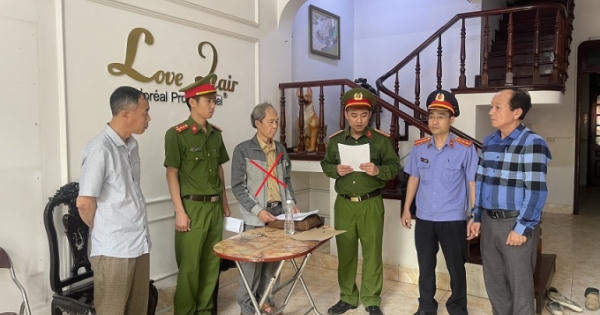 Bắt nguyên Phó Giám đốc Sở Tài nguyên và Môi trường tỉnh Hà Nam