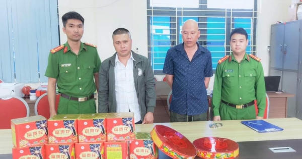 Quảng Ninh: Bắt giữ 2 đối tượng mua bán, tàng trữ gần 18 kg pháo nổ trái phép