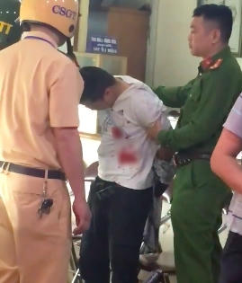 Hà Nội: Tạm giữ người đàn ông táo tợn cướp tiệm vàng trong đêm