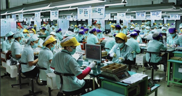 Quyết tâm “không bỏ ai lại phía sau”, Chính phủ ra hàng loạt quyết sách trong đại dịch COVID-19 Quyết tâm “không bỏ ai lại phía sau”, Chính phủ ra hàng loạt quyết sách trong đại dịch COVID-19