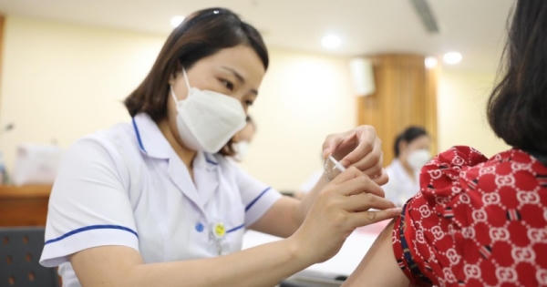 Cảnh báo số ca COVID-19 tăng trở lại Cảnh báo số ca COVID-19 tăng trở lại