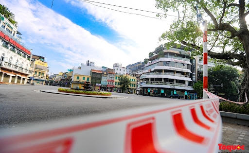 Sáng 16/8, Hà Nội ghi nhận thêm 20 ca nhiễm Covid-19, hai ca nhiễm ngoài cộng đồng là vợ chồng