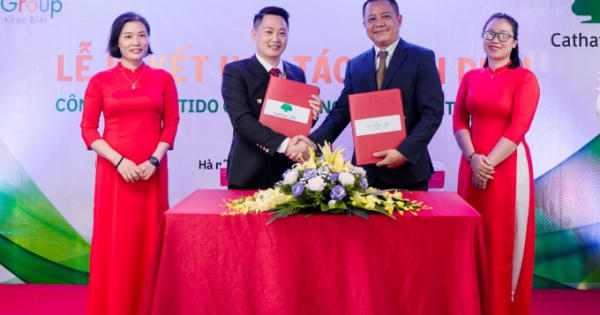 Lễ ký kết thoả thuận hợp tác toàn diện giữa Tido Group và Cathay Life