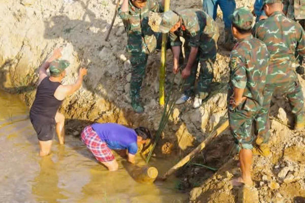 Kon Tum: Xử lý an toàn hai quả bom nặng gần 600kg