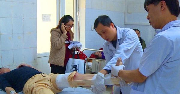 Thanh Hóa: Bị kiểm tra, môt thanh niên rồ ga đâm thẳng vào CSGT