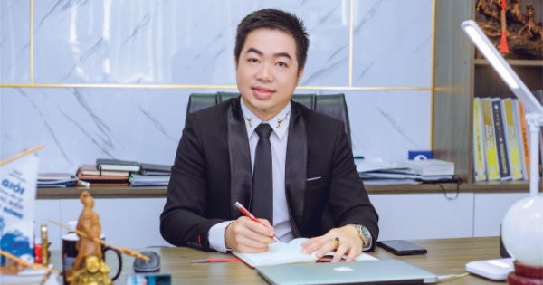 Diễn giả Robert Tuấn: Liều vắc-xin cần nhất lúc này của doanh nghiệp là chuyển đổi, thích ứng và nâng cao năng lực Diễn giả Robert Tuấn: Liều vắc-xin cần nhất lúc này của doanh nghiệp là chuyển đổi, thích ứng và nâng cao năng lực
