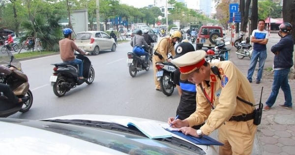 Thu hồi phù hiệu gần 470 nghìn phương tiện vi phạm tốc độ trong 9 tháng đầu năm Thu hồi phù hiệu gần 470 nghìn phương tiện vi phạm tốc độ trong 9 tháng đầu năm