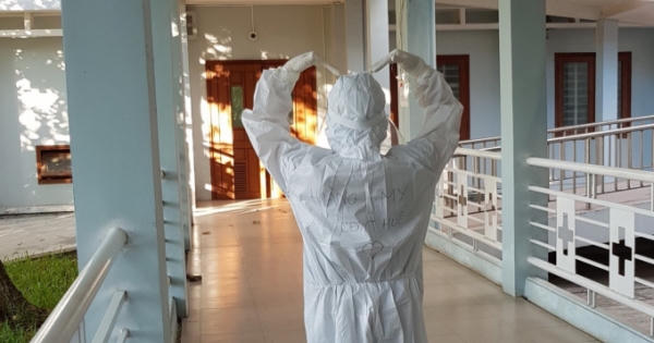 Cảm động bức thư của người mẹ ở Thừa Thiên Huế tham gia tuyến đầu chống dịch