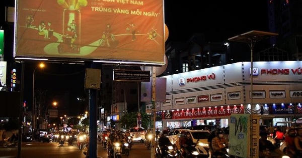 'Lon Việt Nam' và câu chuyện danh xưng đất nước